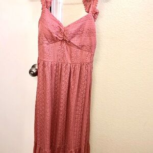 Elegant Pink Lace Midi Dress